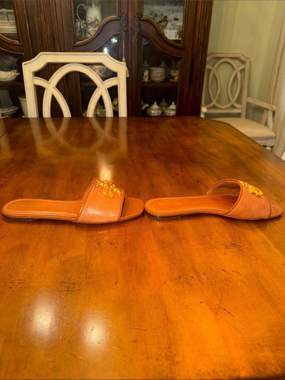 Tory Burch Cognac Leather Slide Sandals with Gold Logo - Picture 4 of 5